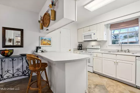 7954 Hapuna Pl, Diamondhead, MS 39525 photo 7