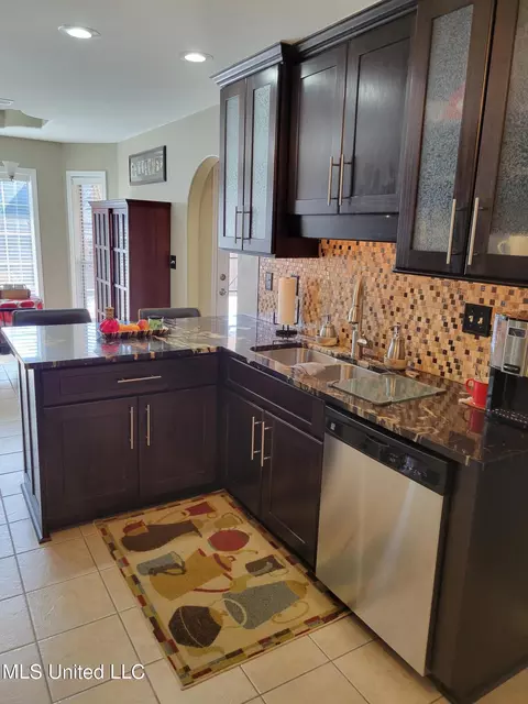 41 Tanner Cv, Hernando, MS 38632 photo 6