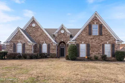 2623 Pinnacle Dr, Southaven, MS 38672