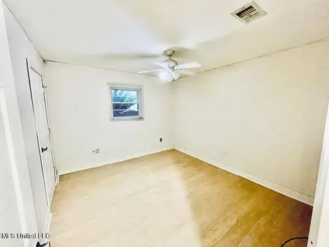 3801 Torres St, Moss Point, MS 39563 photo 13