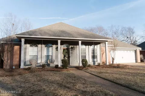 613 Spring Grv, Madison, MS 39110 photo 2
