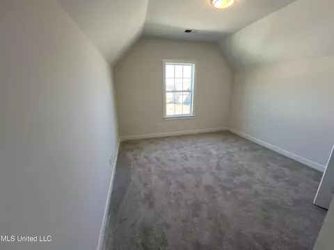 6787 W Sunrise Loop W, Olive Branch, MS 38654 photo 19