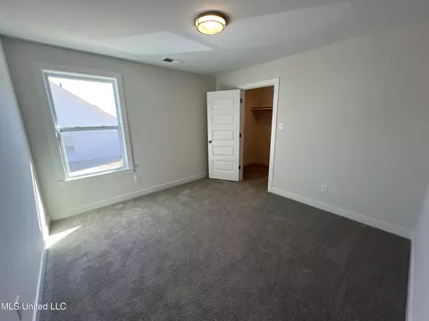 6787 W Sunrise Loop W, Olive Branch, MS 38654 photo 17