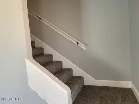 Entry Way - 1300 Grove Park Office Dr, Hernando, MS 38632 photo 2 of 2