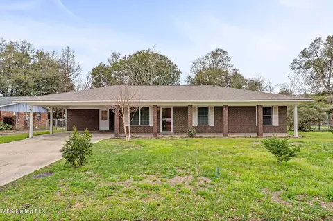 329 Greenwood Dr, Biloxi, MS 39531