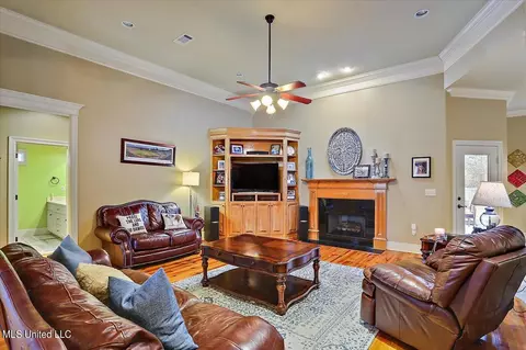 415 Julee Cir, Brandon, MS 39042 photo 5