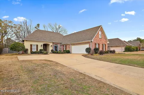 415 Julee Cir, Brandon, MS 39042
