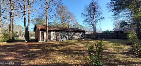 3425 Inez Cir, Moss Point, MS 39563 photo 4