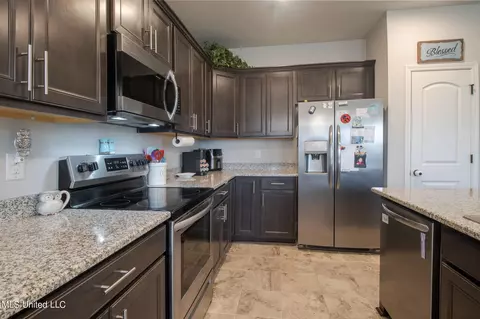 14059 Harley Dr, Biloxi, MS 39532 photo 6