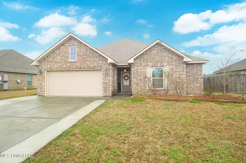 14059 Harley Dr, Biloxi, MS 39532