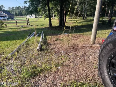 0 Parker Rd, Biloxi, MS 39532 photo 4