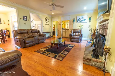 929 Newland St, Jackson, MS 39211 photo 7