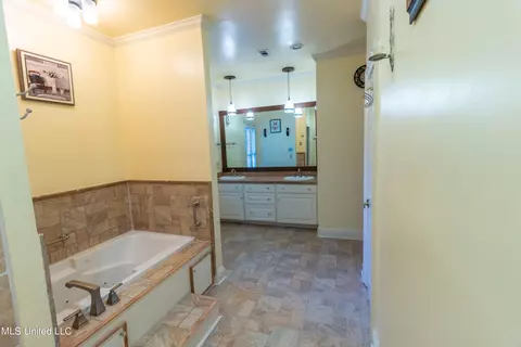 929 Newland St, Jackson, MS 39211 photo 17