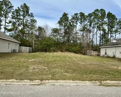 Devin Court, Gulfport, MS 39503