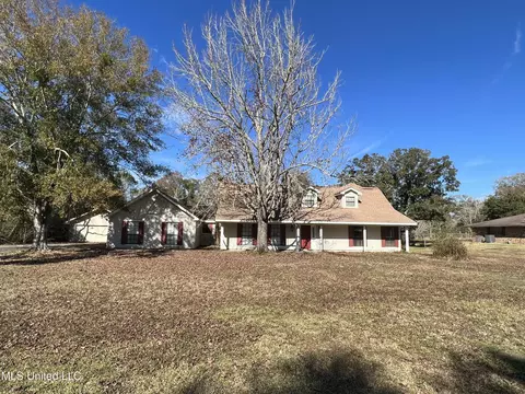 20180 Lovers Ln, Long Beach, MS 39560