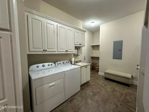 103 Rowan Oak Cv, Clinton, MS 39056 photo 29