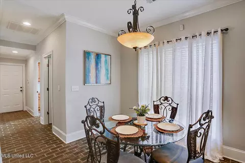 225 Legacy Dr, Brandon, MS 39042 photo 13