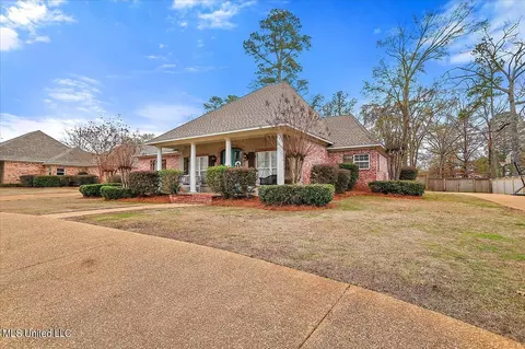 225 Legacy Dr, Brandon, MS 39042 photo 3