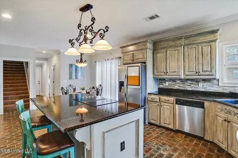 225 Legacy Dr, Brandon, MS 39042 photo 12