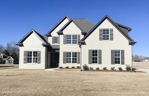 1698 S Clair Cir, Hernando, MS 38632