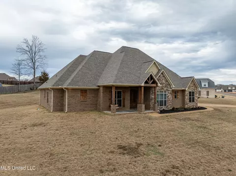 4556 E Bakers Trl, Nesbit, MS 38651 photo 40