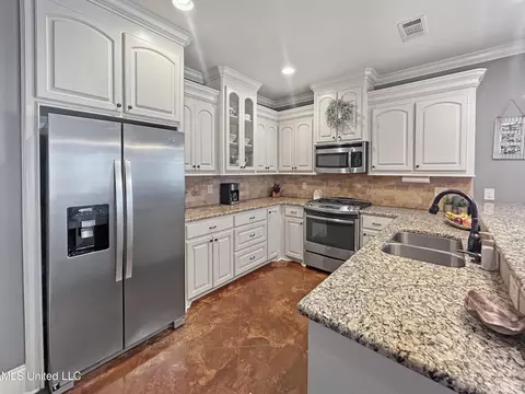 318 Greengate Cir, Brandon, MS 39042 photo 9