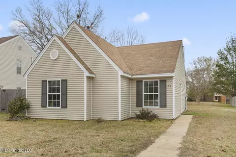 132 Greenfield Ln, Pearl, MS 39208
