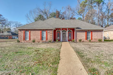 210 Mallard Dr, Brandon, MS 39047