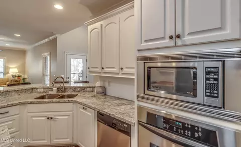 129 Caledonian Blvd, Brandon, MS 39047 photo 25