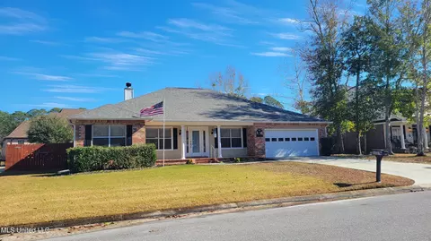 711 Old Savannah Dr, Long Beach, MS 39560