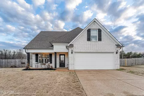 2525 Copper St, Southaven, MS 38672