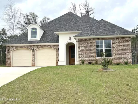 12033 Parc Aux Chenes, Gulfport, MS 39503