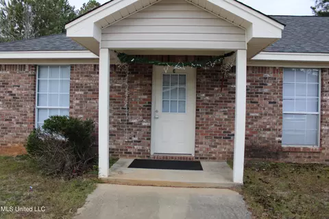 Entry Way - 7 E Center Wind Rdg #A, Purvis, MS 39475 photo 1 of 1