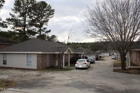 7 E Center Wind Rdg #A, Purvis, MS 39475