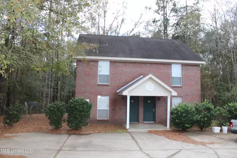 74 N Wind Ridge Ln #A, Purvis, MS 39475