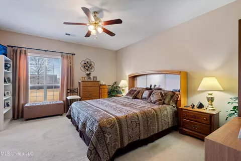 Bedroom - 7450 Davidson Rd, Olive Branch, MS 38654 photo 1 of 6