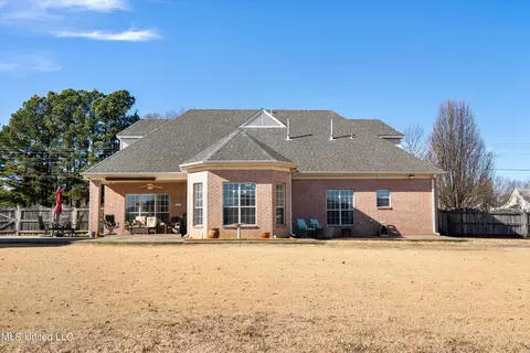 Exterior - 7450 Davidson Rd, Olive Branch, MS 38654 photo 2 of 9