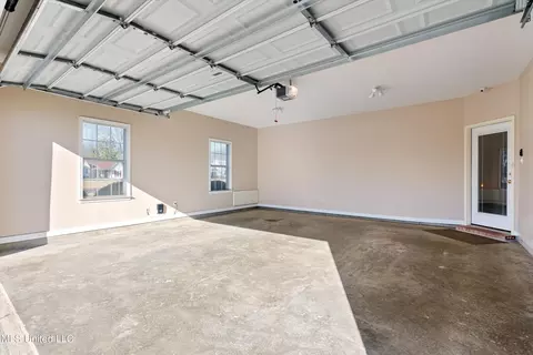 Exterior - 7450 Davidson Rd, Olive Branch, MS 38654 photo 8 of 9