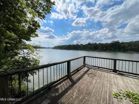 Exterior - 0 Donaldson Rd, Gunnison, MS 38746 photo 2 of 3
