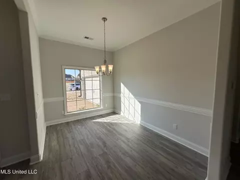 Dining - 1854 Benton Dr, Hernando, MS 38632 photo 1 of 1