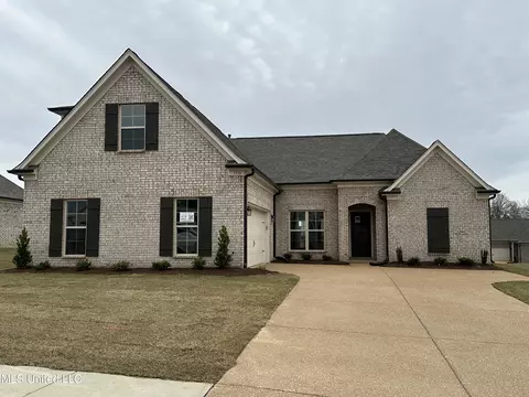 1776 Benton Dr, Hernando, MS 38632
