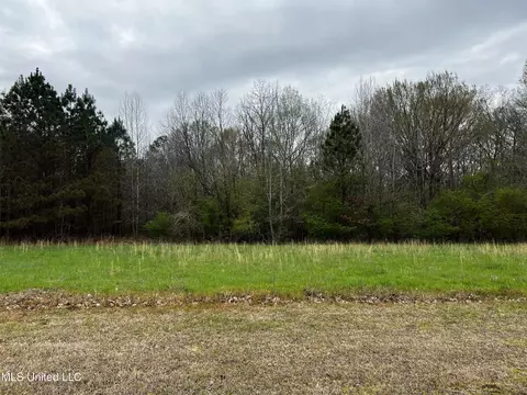 12 79 Ac Country Club Rd, Senatobia, MS 38668