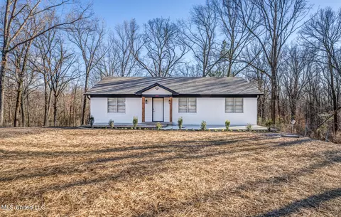 144 Coke Rd, Byhalia, MS 38611
