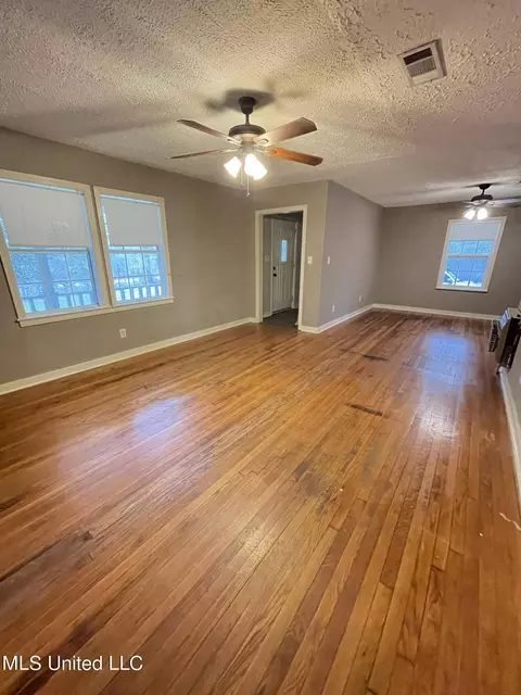 4527 S Siwell Rd, Jackson, MS 39212 photo 7