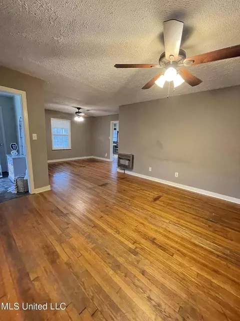 4527 S Siwell Rd, Jackson, MS 39212 photo 5