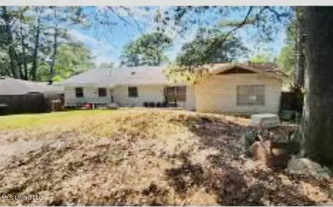 2242 Sloane St, Jackson, MS 39204 photo 4