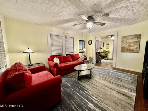 7101 Barnes Rd, Moss Point, MS 39563 photo 11