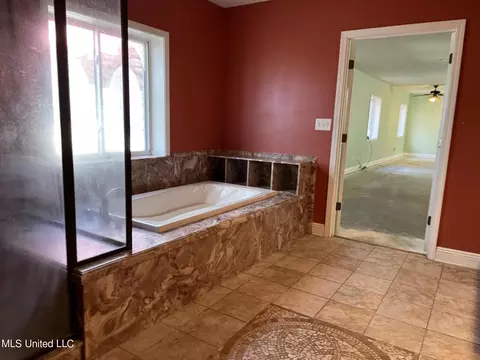 Bath - 1249 Stonecypher Rd, Lucedale, MS 39452 photo 4 of 5