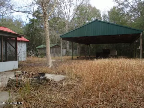 Exterior - 1249 Stonecypher Rd, Lucedale, MS 39452 photo 5 of 8