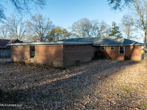 9473 Stuart St, Olive Branch, MS 38654 photo 27